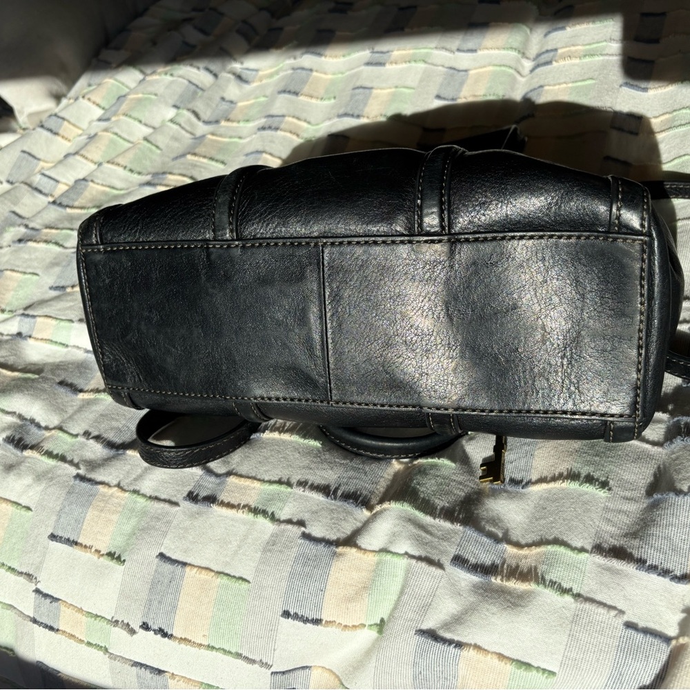 FOSSIL Purse - Picture 10 of 10